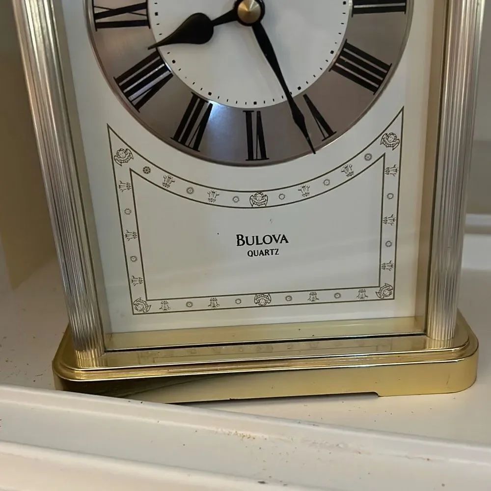Bulova Gold Table Clock - Picture 2 of 5